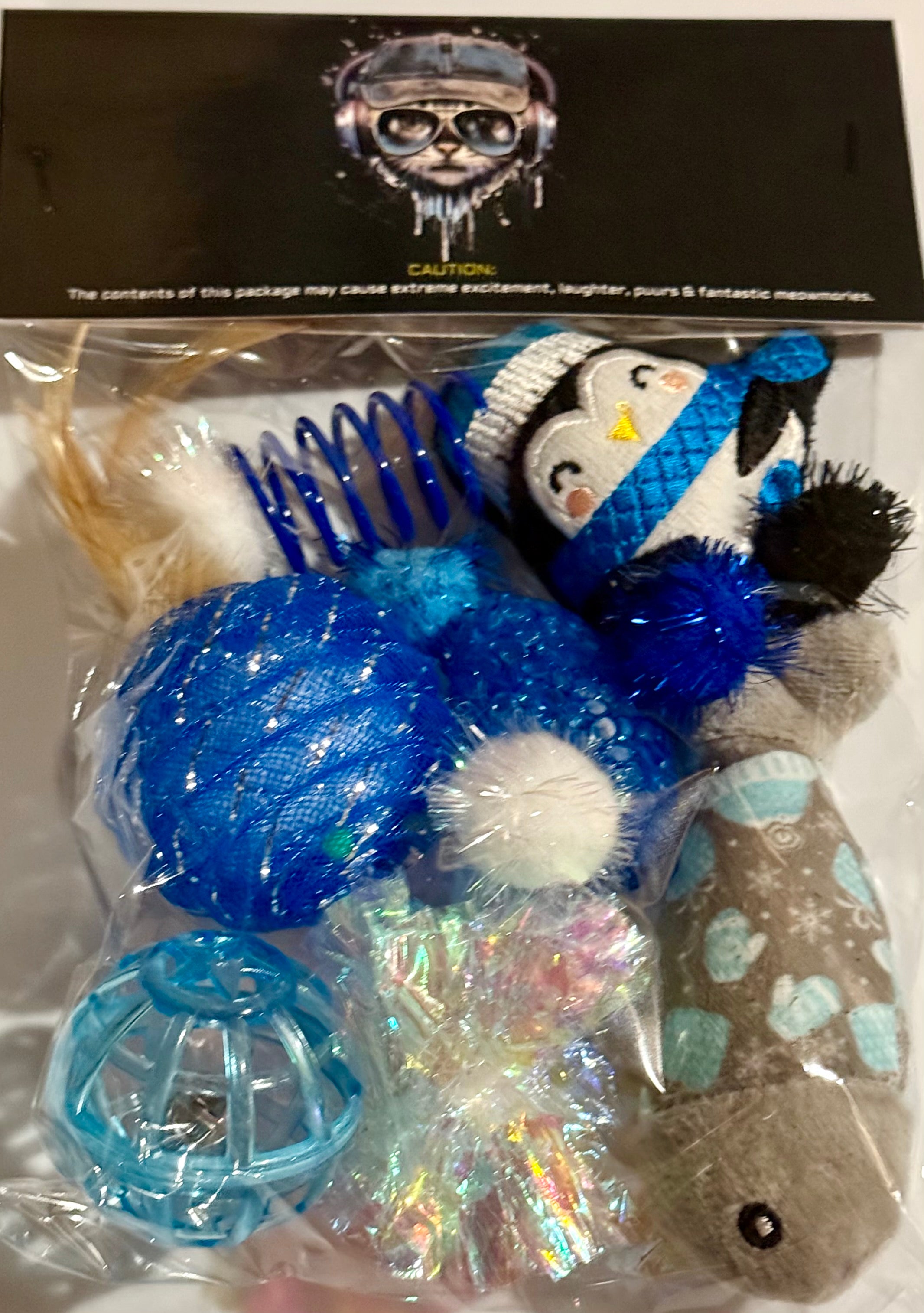 Furprize! Holiday Penguin 🐧 Plundge Catnip Infusion Stocking Stuffer Cat Toys
