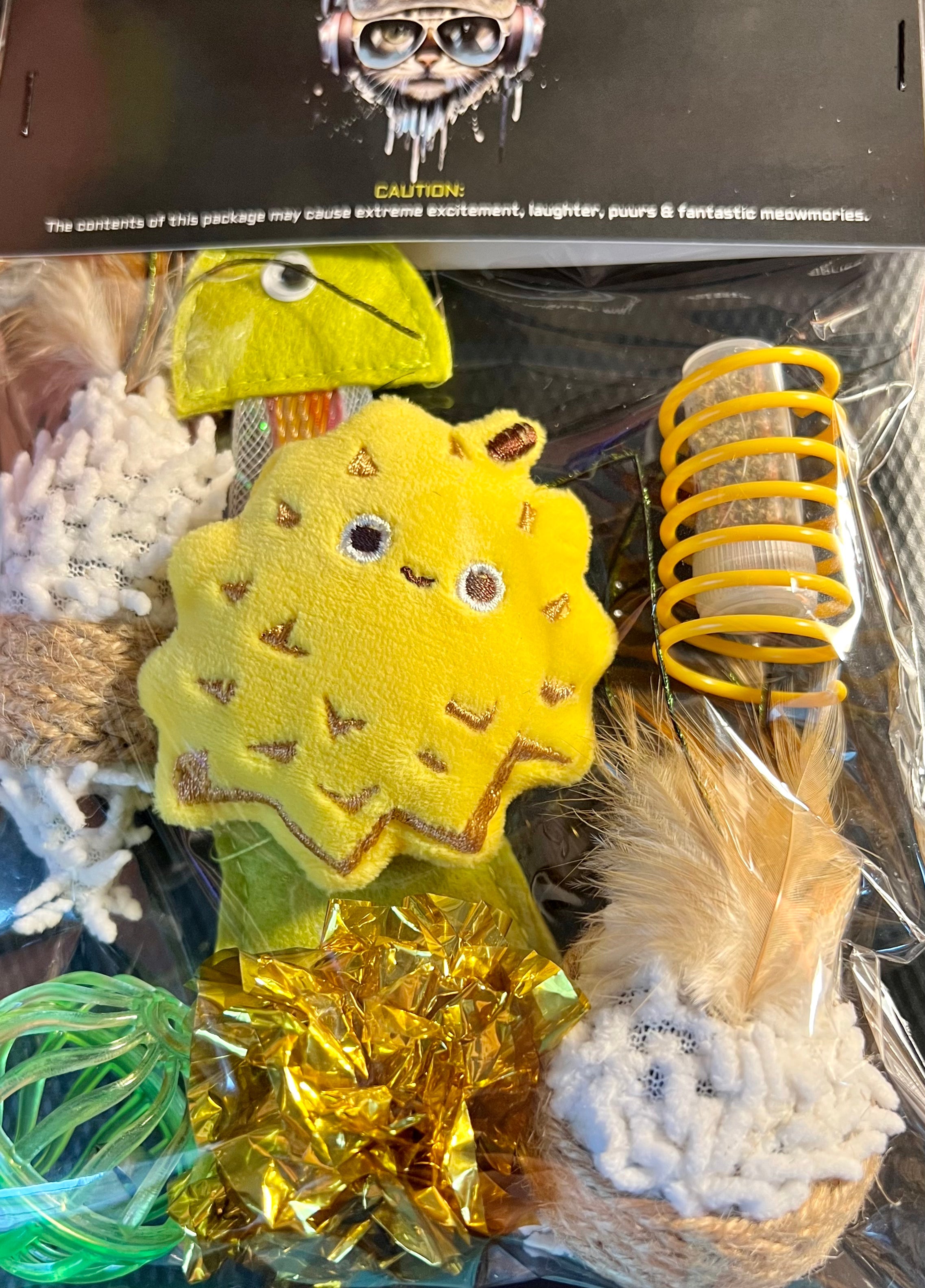Furprize! Durian- green, Assorted Catnip Infusion Toys Cat Toy FurPrize!