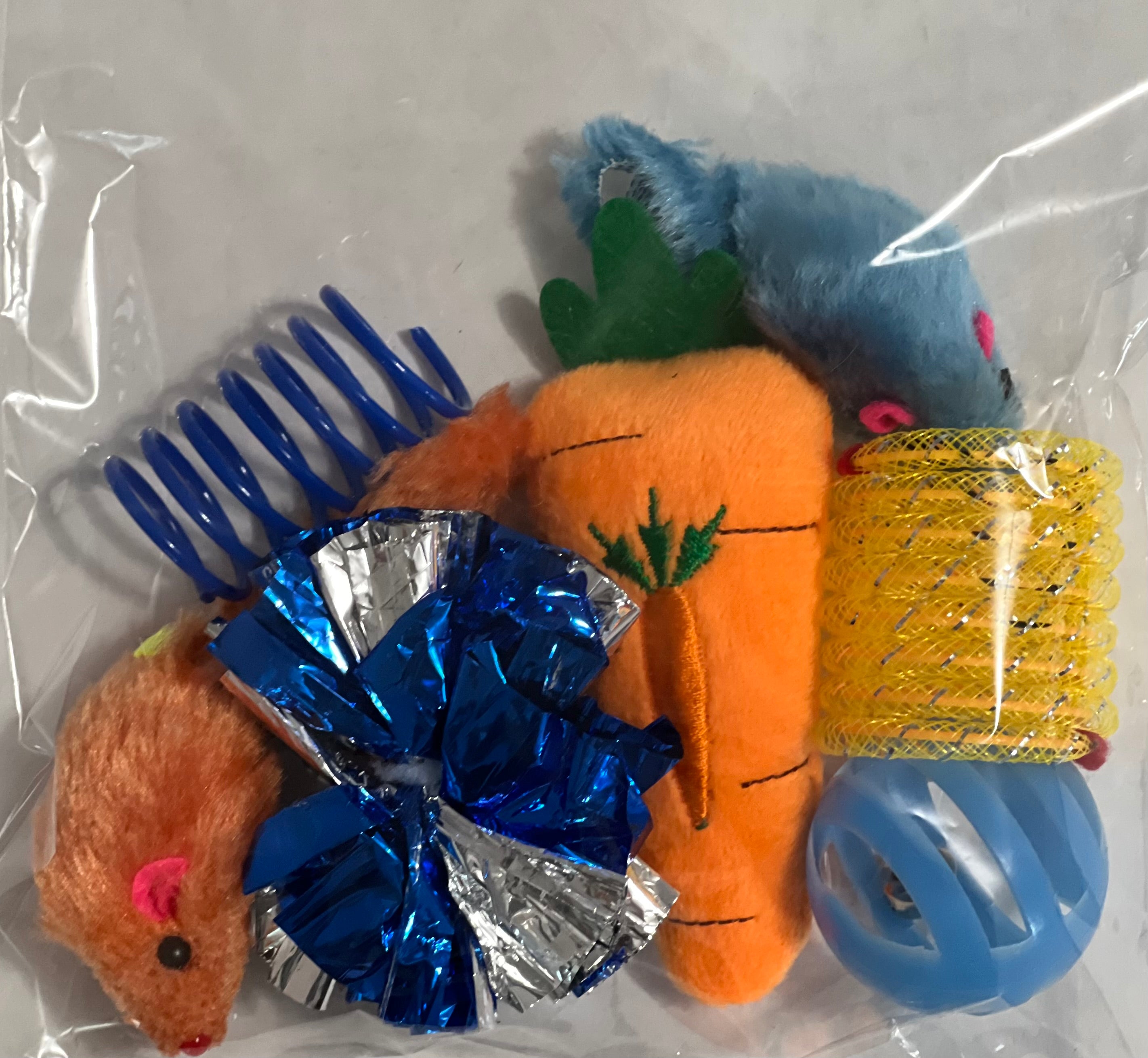 Furprize! Carrot,  Assorted Catnip Infusion Toys