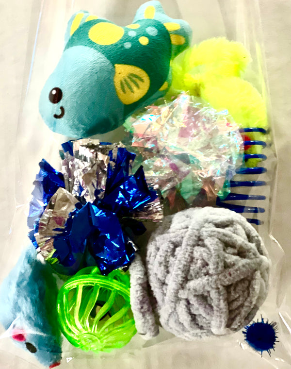 Furprize! Blue Fish, Assorted Catnip Infusion Toys