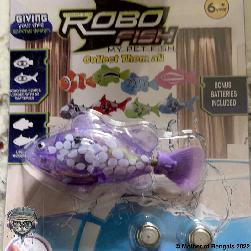 FurPrize! Interactive Robo Fish Cat Toy FurPrize! Purple/assorted trim 